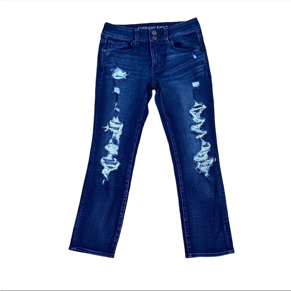 Woman’s American Eagle “artist crop” distressed jeans size 6